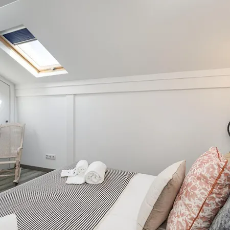 Casa Lobo - 2 Bedrooms - Duplex Faro Exterior photo